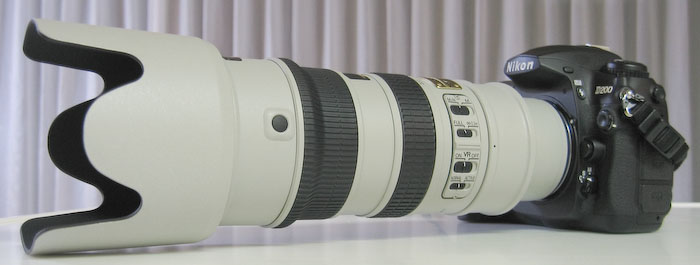 Nikon AF-S 70-200 f/2.8 VR mounted on a Nikon D200 dSLR Nikon AF-S 70-200 f/2.8 VR on my Nikon D200 -- Copyright 2006 Jeffrey Eric Francis Friedl
