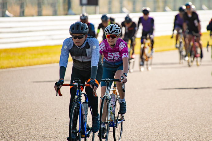 I Finally Spot Kata in time to take a photo, as she finishes her fourth lap -- Suzuka Raceway -- Suzuka, Mie, Japan -- Copyright 2021 Jeffrey Friedl, https://regex.info/blog/ I Finally Spot Kata in time to take a photo, as she finishes her fourth lap -- Suzuka Raceway -- Suzuka, Mie, Japan -- Copyright 2021 Jeffrey Friedl, https://regex.info/blog/